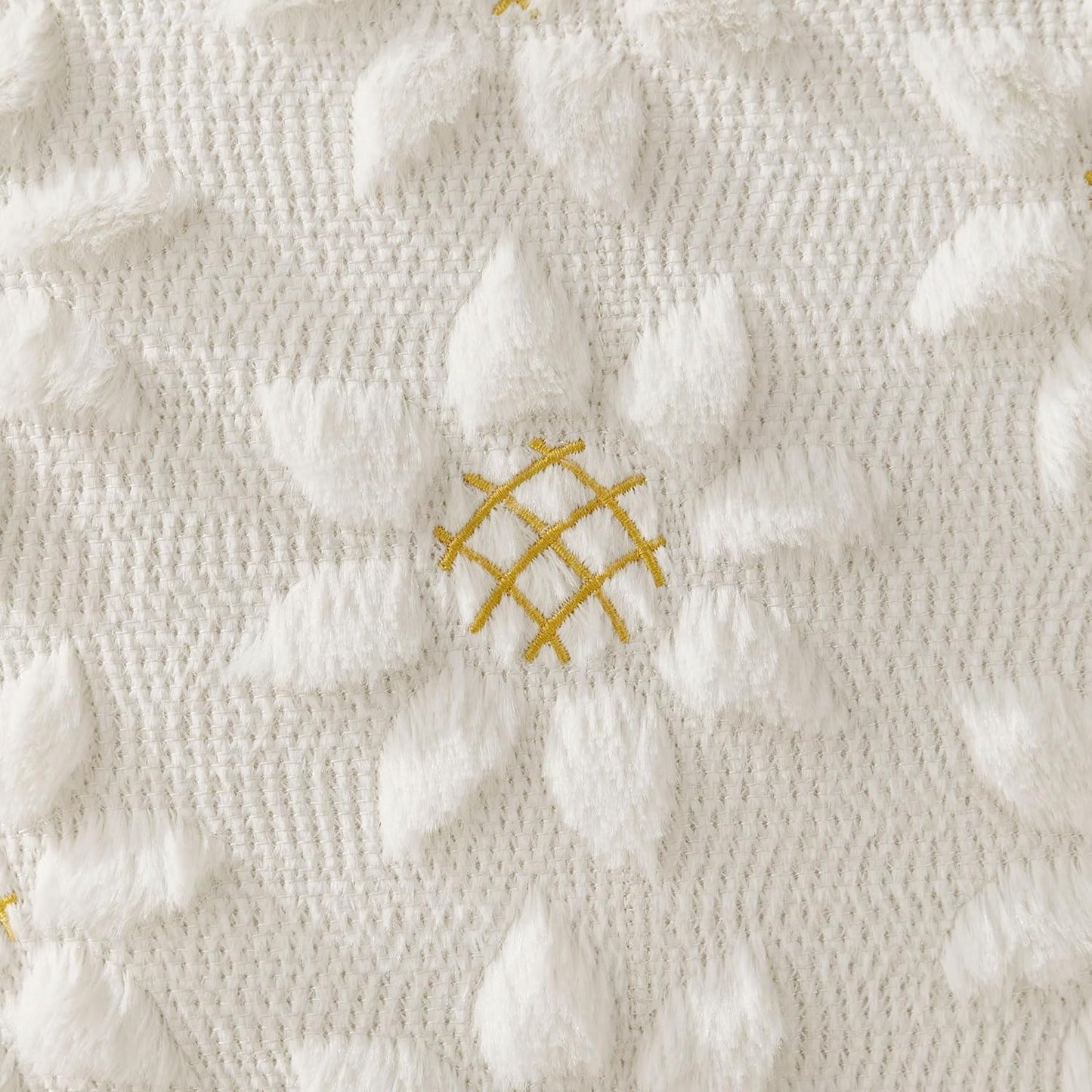 DFXSZ Spring Summer Pillow Covers 18x18 inch Set of 2 Farmhouse Decor Yellow Color Flower Heart Sunflower Soft Plush Faux Fur Jacquard Throw Pillows for Sofa Holiday Spring Home Decor PTK024C18