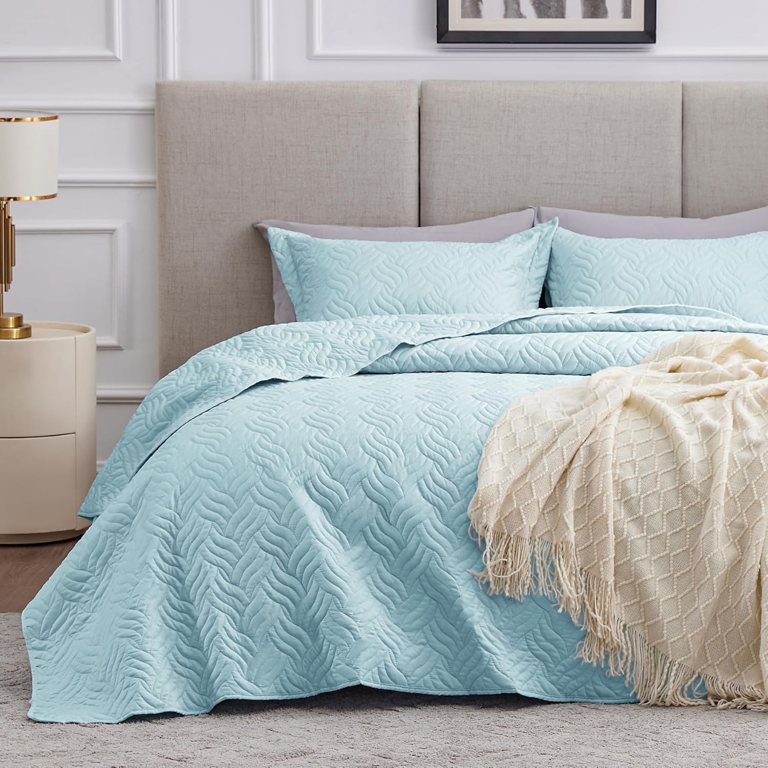 Love's cabin Quilts for Queen Bed Blue Bedspreads - Soft Bed Summer Lightweight Bedspread Comforter - Modern Style Coin Pattern Coverlet for All Season - 3 Pieces (1 Quilt, 2 Pillow Shams)