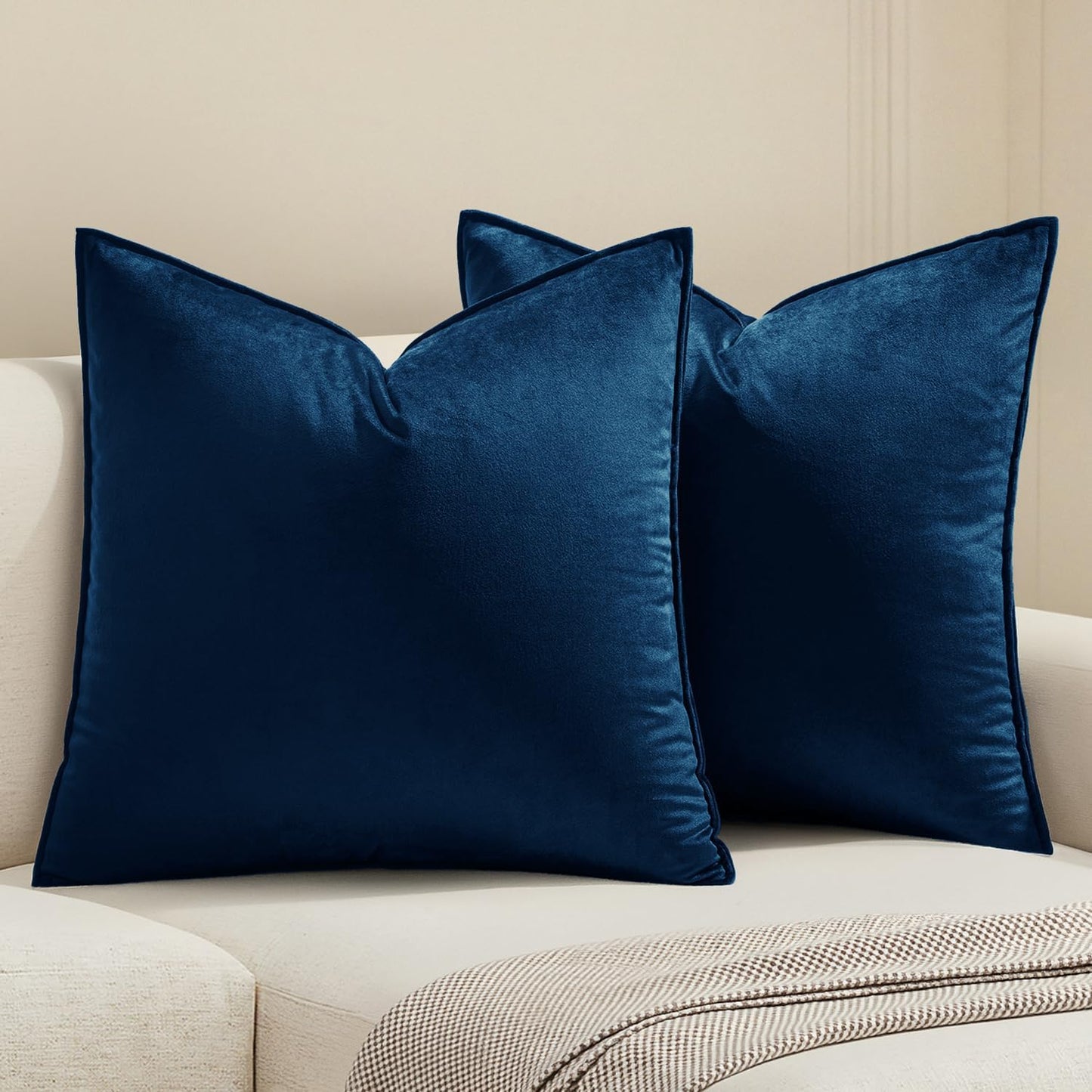 MIULEE Brown Velvet Throw Pillow Covers 20x20 Soft Decorative Solid Square Cushion Cases Pack of 2 Modern Luxury Home Decor for Couch, Sofa, Bedroom